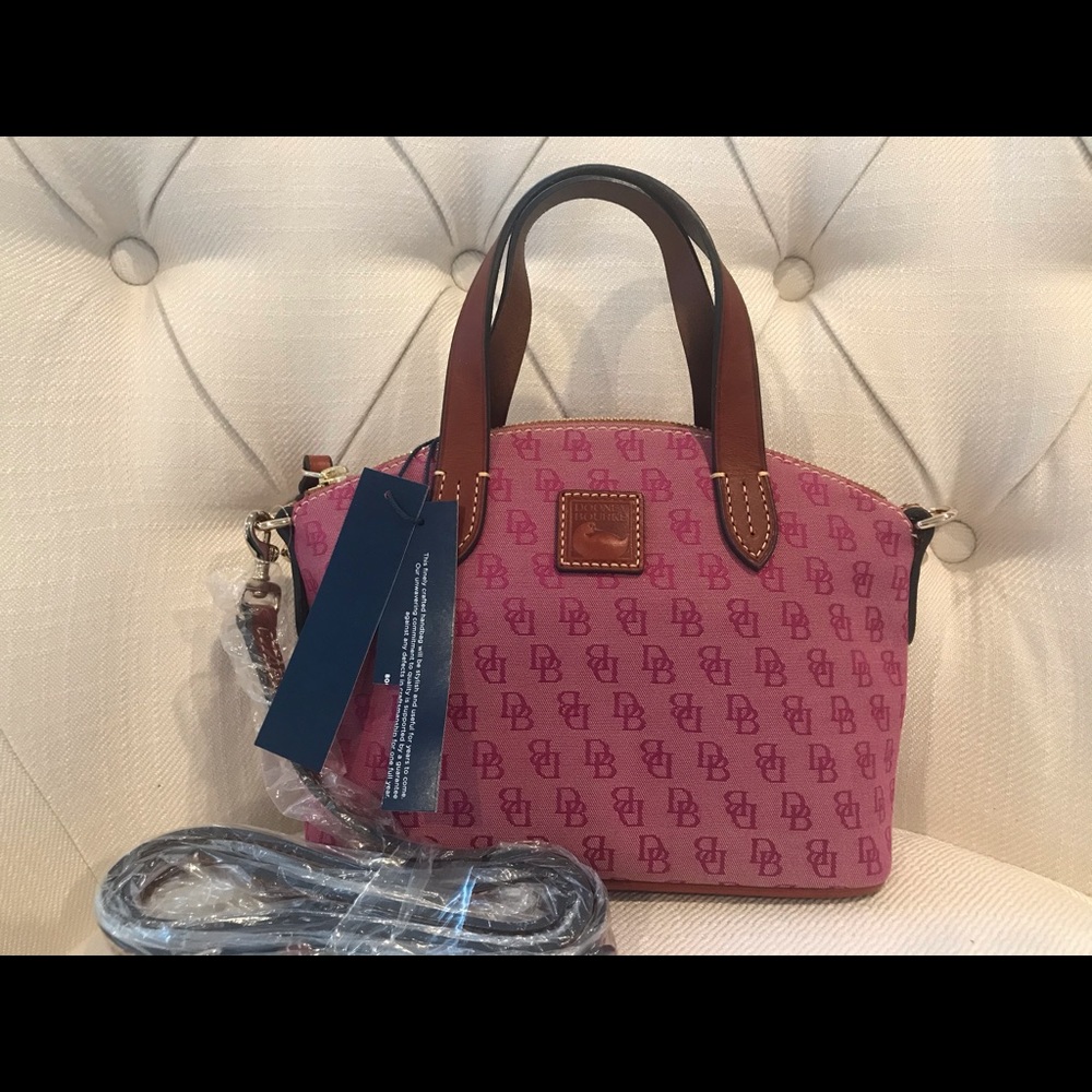 Dooney & Bourke Bag